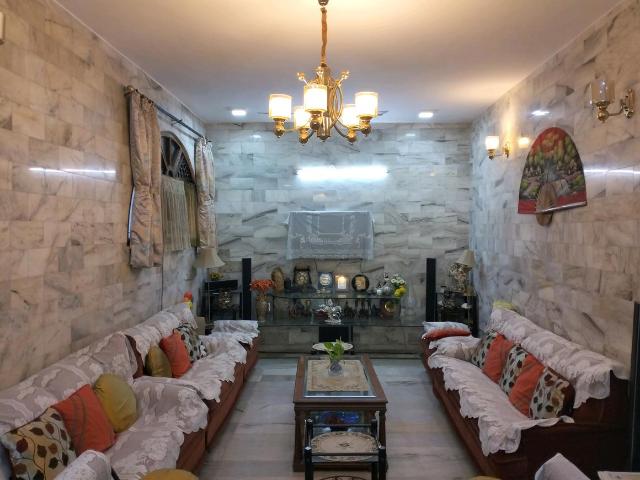 3 BHK Independent Builder Floor in Rajouri Garden for resale New Delhi. The reference number is 17335804