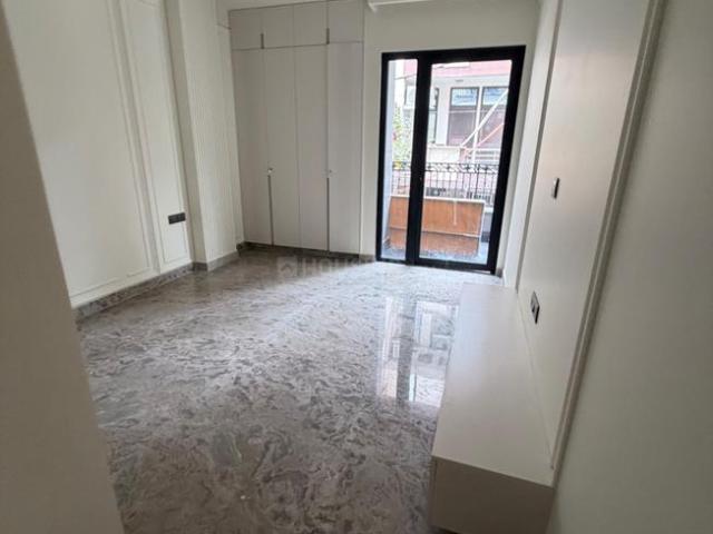 3 BHK Independent Builder Floor in Rajouri Garden for resale New Delhi. The reference number is 19726206