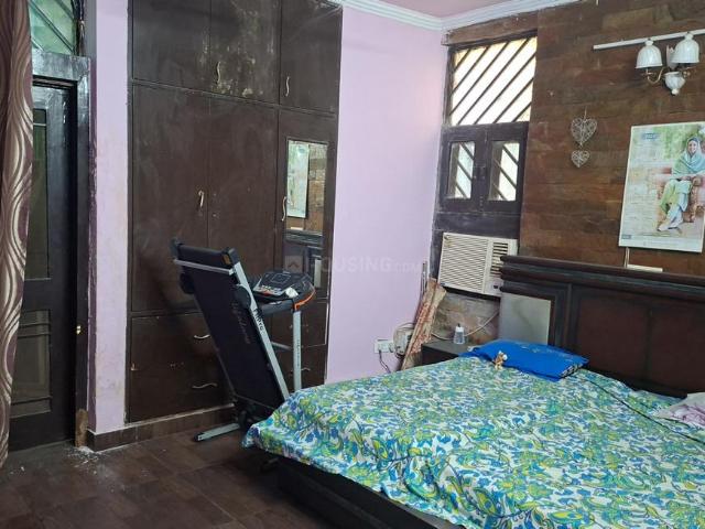 3 BHK Independent Builder Floor in Rajouri Garden for resale New Delhi. The reference number is 19780096