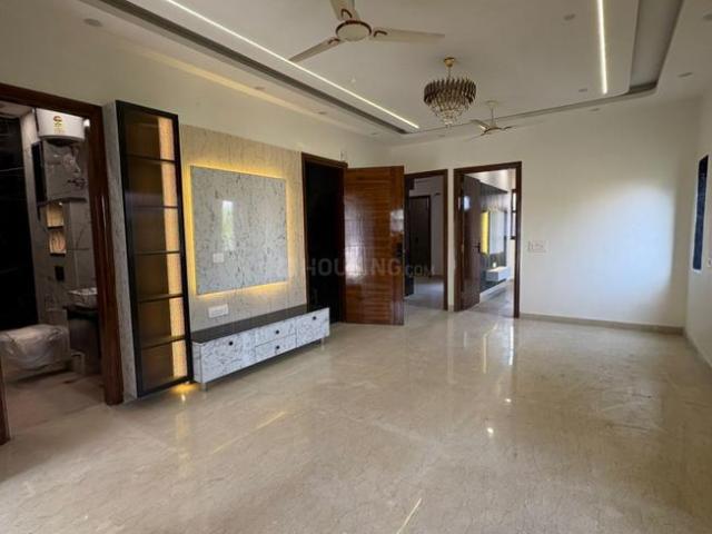 3 BHK Independent Builder Floor in Rajouri Garden for resale New Delhi. The reference number is 19781904