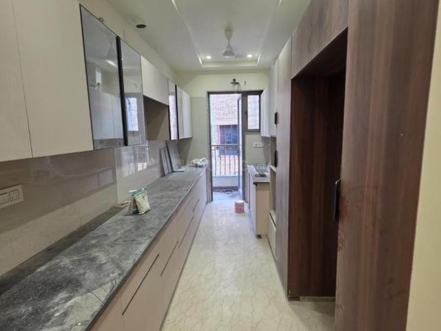 3 BHK Independent Builder Floor in Rajouri Garden for resale New Delhi. The reference number is 19813706