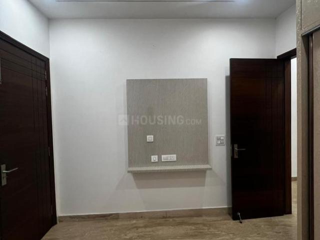 3 BHK Independent Builder Floor in Rajouri Garden for resale New Delhi. The reference number is 20200642