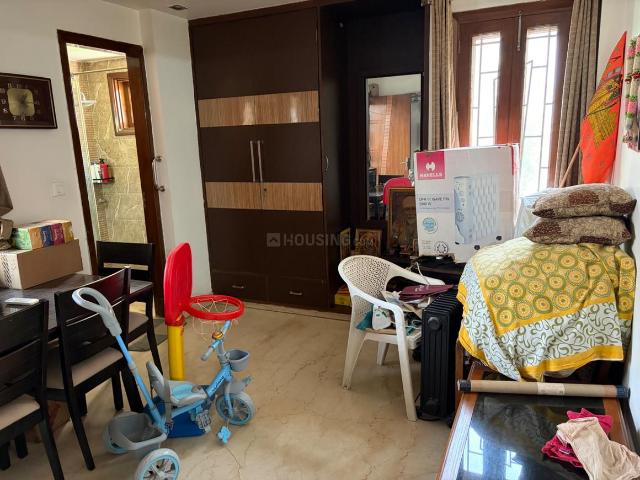 3 BHK Independent Builder Floor in Rajouri Garden for resale New Delhi. The reference number is 21330971