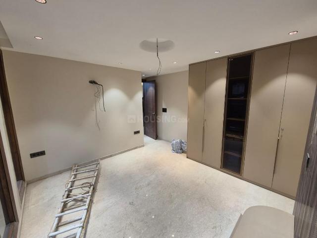 3 BHK Independent Builder Floor in Raja Garden for resale New Delhi. The reference number is 20179046