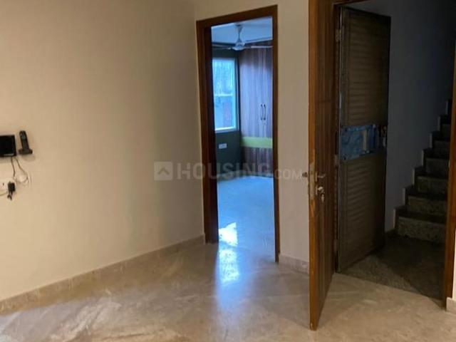 3 BHK Independent Builder Floor in Ramesh Nagar for rent New Delhi. The reference number is 13083446