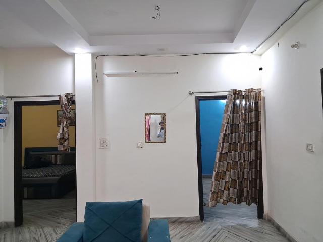 3 BHK Independent Builder Floor in Ramesh Nagar for rent New Delhi. The reference number is 20435458