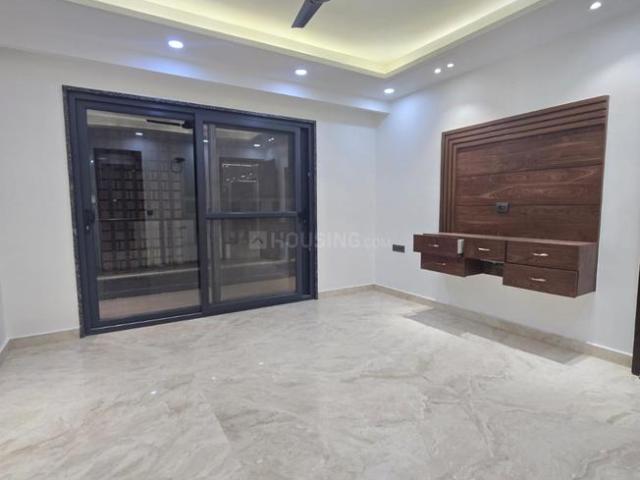 3 BHK Independent Builder Floor in Ramesh Nagar for rent New Delhi. The reference number is 20043893