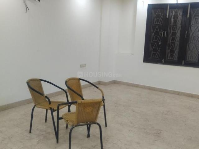 3 BHK Independent Builder Floor in Ramesh Nagar for rent New Delhi. The reference number is 21087656