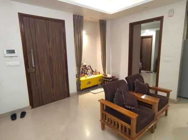 3 BHK Independent Builder Floor in Ramesh Nagar for rent New Delhi. The reference number is 21286827