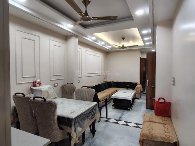 3 BHK Independent Builder Floor in Ramesh Nagar for resale New Delhi. The reference number is 18926997