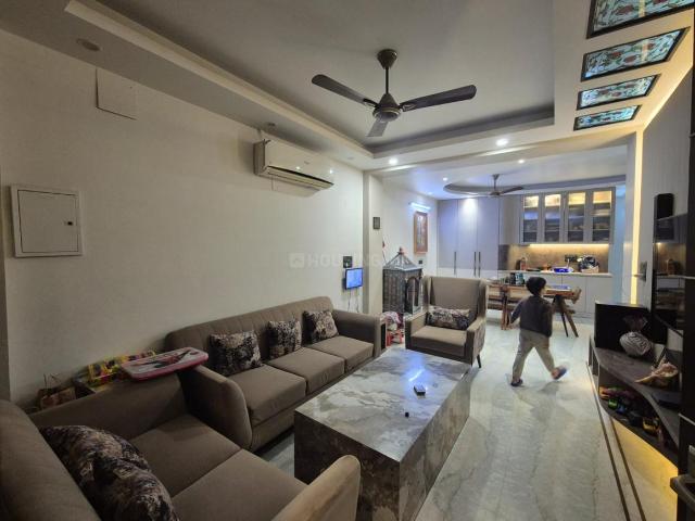 3 BHK Independent Builder Floor in Ramesh Nagar for resale New Delhi. The reference number is 20188235
