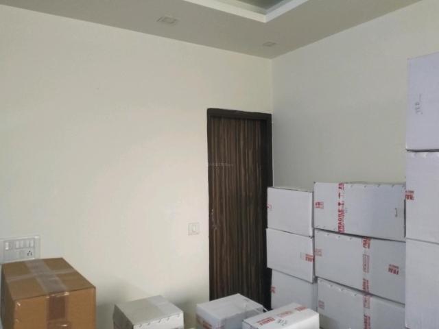 3 BHK Independent Builder Floor in Ramesh Nagar for resale New Delhi. The reference number is 20139733