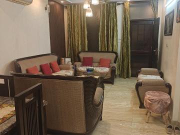 Flat for sale in Ramesh Nagar - Garden