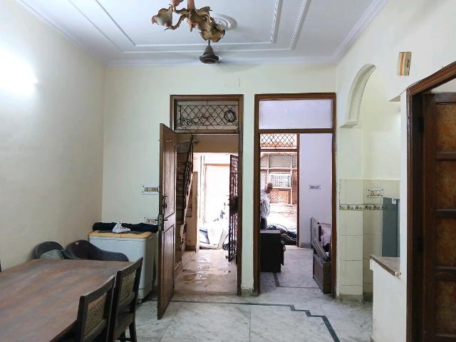 3 BHK Independent Builder Floor in Ranjeet Nagar for rent New Delhi. The reference number is 14872956
