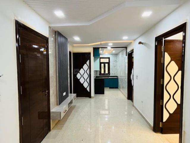 3 BHK Independent Builder Floor in Rohini Sector 28 for resale New Delhi. The reference number is 19969334