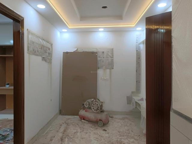 3 BHK Independent Builder Floor in Rohini Sector 28 for resale New Delhi. The reference number is 20758859