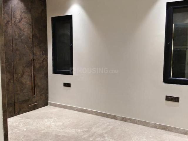 3 BHK Independent Builder Floor in Rohini Sector 28 for resale New Delhi. The reference number is 20820687