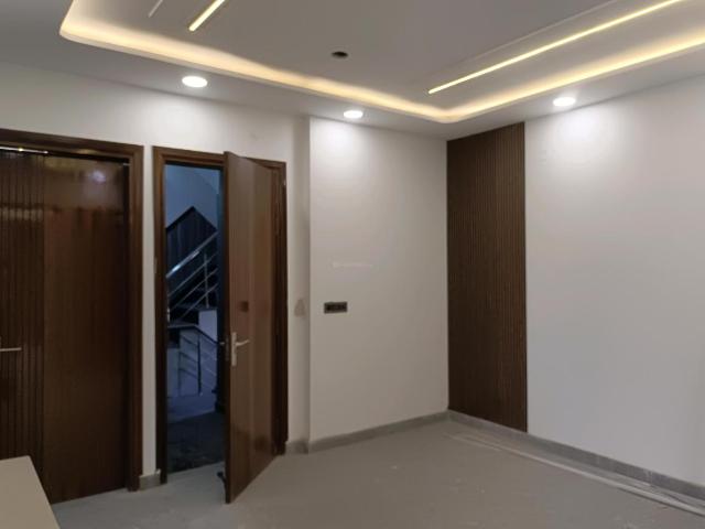 3 BHK Independent Builder Floor in Rohini Sector 28 for resale New Delhi. The reference number is 20282298