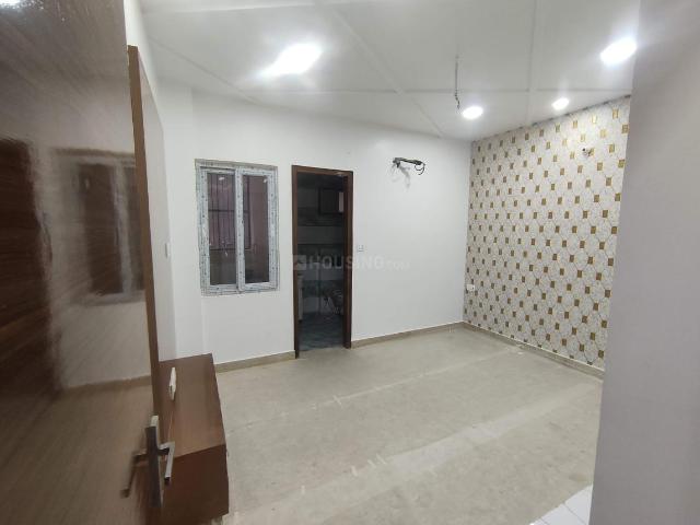 3 BHK Independent Builder Floor in Rohini Sector 28 for resale New Delhi. The reference number is 21046914