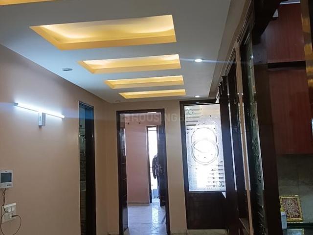 3 BHK Independent Builder Floor in Subhash Nagar for rent New Delhi. The reference number is 19592848