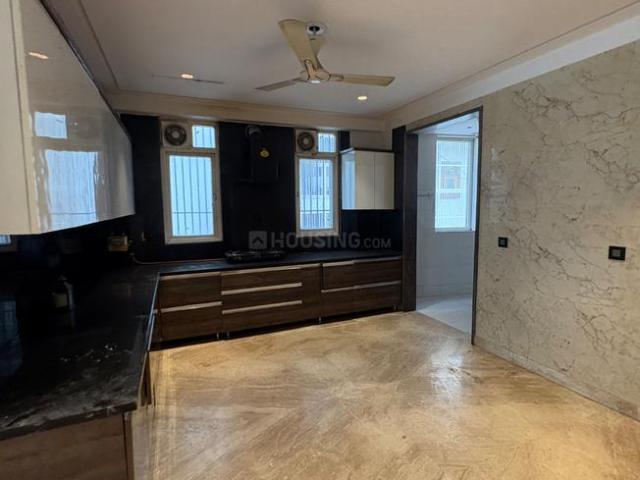 3 BHK Independent Builder Floor in Surajmal Vihar for rent New Delhi. The reference number is 17658619