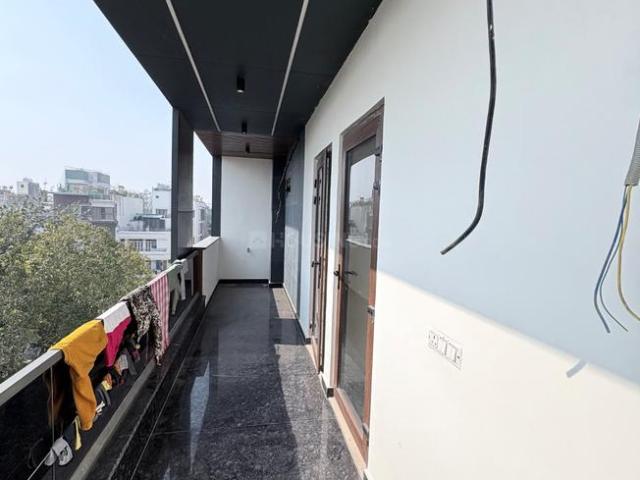 3 BHK Independent Builder Floor in Surajmal Vihar for rent New Delhi. The reference number is 19397670