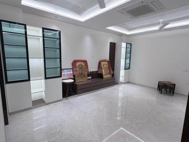 3 BHK Independent Builder Floor in Surajmal Vihar for rent New Delhi. The reference number is 20086269
