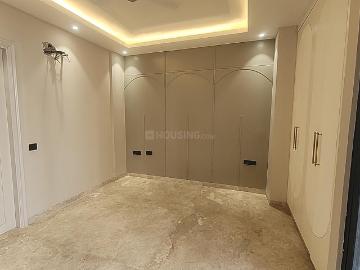 3 BHK Independent Builder Floor in Surajmal Vihar for rent New Delhi. The reference number is 20214305