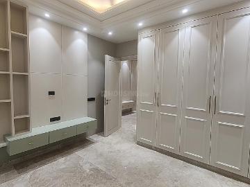 3 BHK Independent Builder Floor in Surajmal Vihar for rent New Delhi. The reference number is 20214532