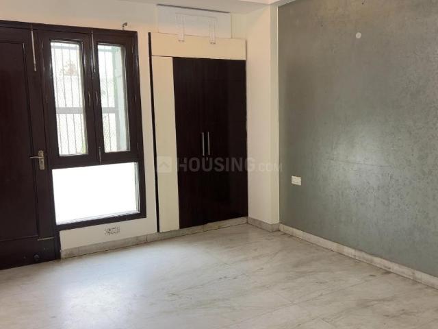 3 BHK Independent Builder Floor in Surajmal Vihar for rent New Delhi. The reference number is 20226495