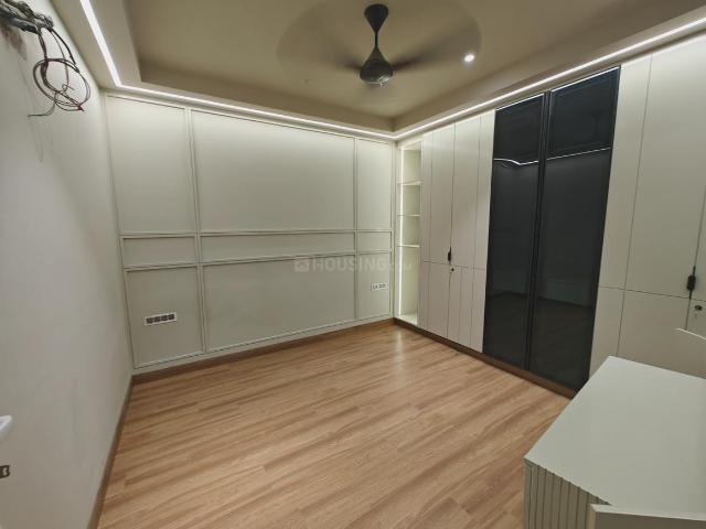3 BHK Independent Builder Floor in Swasthya Vihar for resale New Delhi. The reference number is 19042711