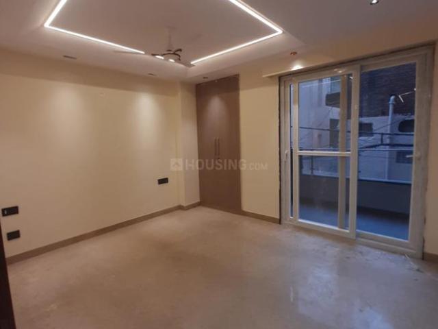 3 BHK Independent Builder Floor in Safdarjung Enclave for resale New Delhi. The reference number is 20761977