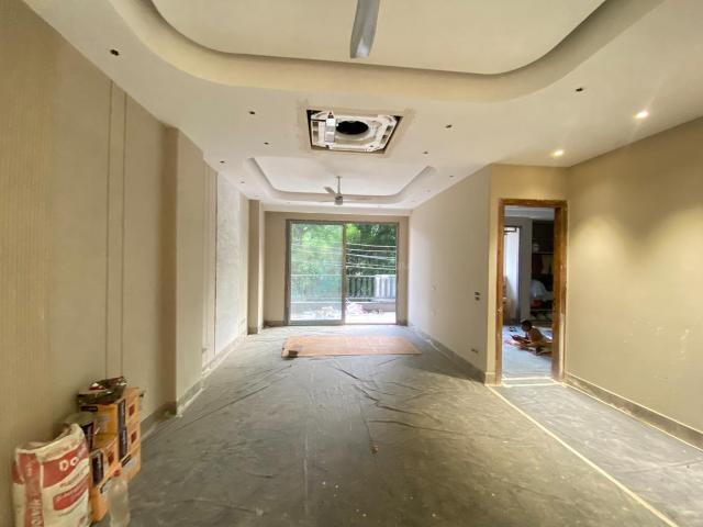 3 BHK Independent Builder Floor in Safdarjung Enclave for resale New Delhi. The reference number is 21032506