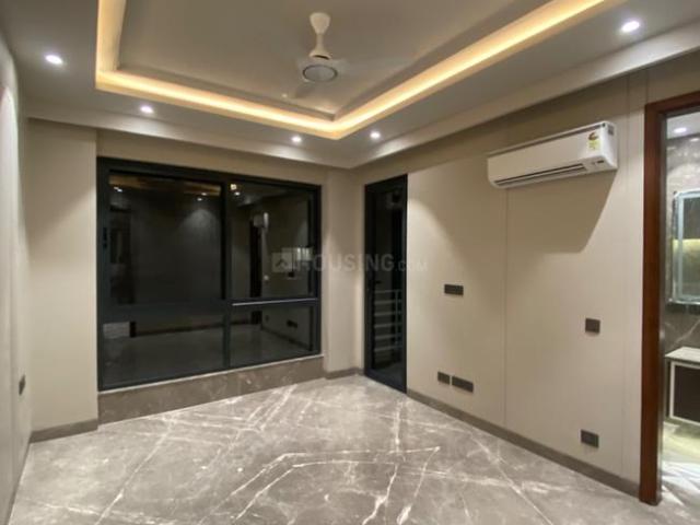 3 BHK Independent Builder Floor in Safdarjung Enclave for resale New Delhi. The reference number is 21324626
