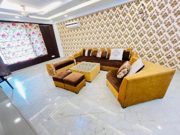 3 BHK Independent Builder Floor in Saket for rent New Delhi. The reference number is 20307121