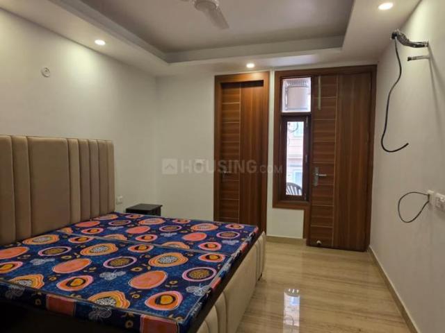 3 BHK Independent Builder Floor in Freedom Fighters Enclave for rent New Delhi. The reference number is 20465148