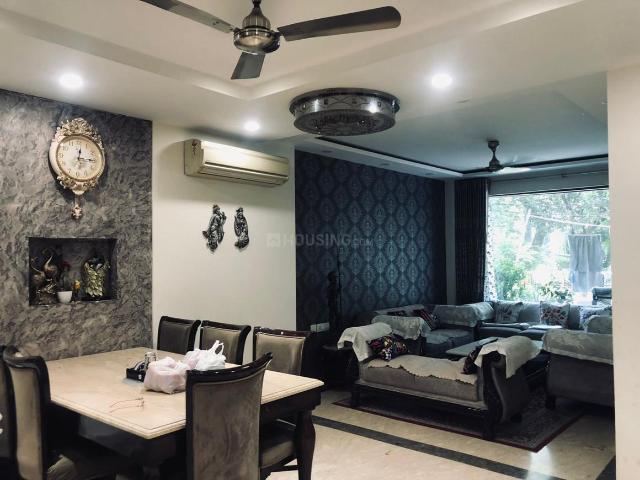 3 BHK Independent Builder Floor in Saket for resale New Delhi. The reference number is 17651156