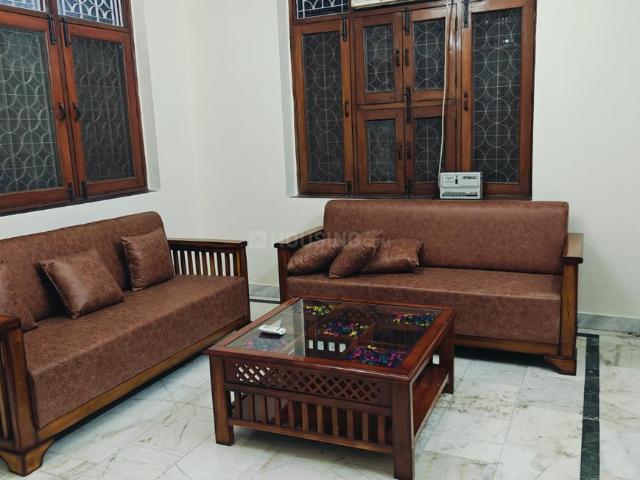 3 BHK Independent Builder Floor in Sant Nagar for rent New Delhi. The reference number is 20949321