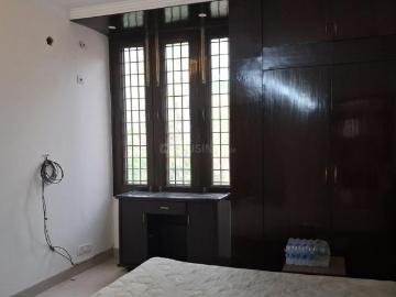 3 BHK Independent Builder Floor in Sarita Vihar for resale New Delhi. The reference number is 19720130