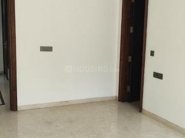 3 BHK Independent Builder Floor in Sarvodaya Enclave for resale New Delhi. The reference number is 17130795