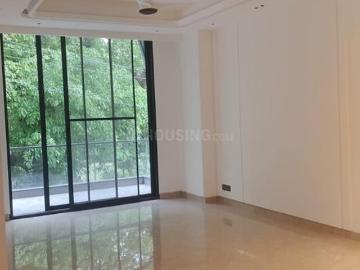 3 BHK Independent Builder Floor in Sarvodaya Enclave for resale New Delhi. The reference number is 20545225