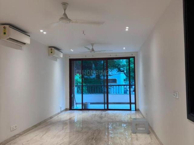 3 BHK Independent Builder Floor in Sarvodaya Enclave for resale New Delhi. The reference number is 20778326