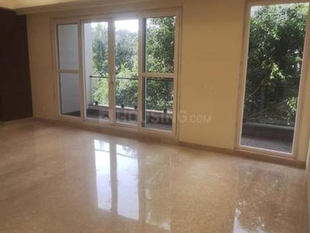 3 BHK Independent Builder Floor in Sarvodaya Enclave for resale New Delhi. The reference number is 20897102