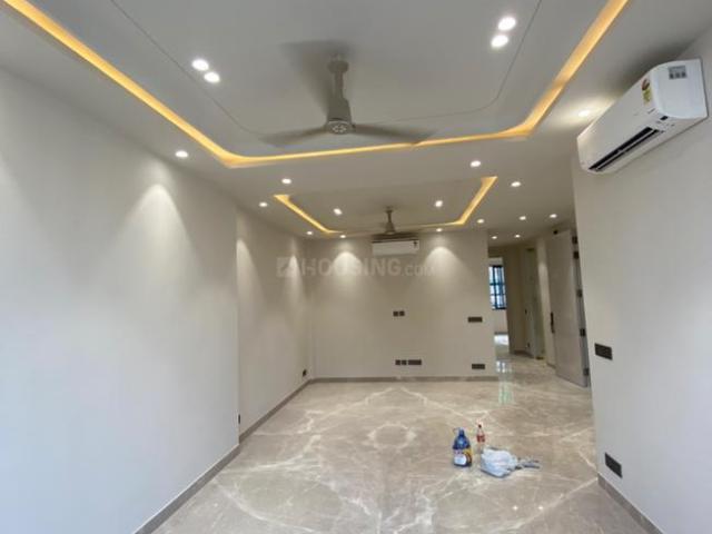 3 BHK Independent Builder Floor in Sarvodaya Enclave for resale New Delhi. The reference number is 21324021