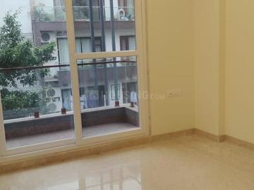 3 BHK Independent Builder Floor in Sarvodaya Enclave for resale New Delhi. The reference number is 19624582