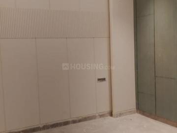 3 BHK Independent Builder Floor in Sarvodaya Enclave for resale New Delhi. The reference number is 19624756