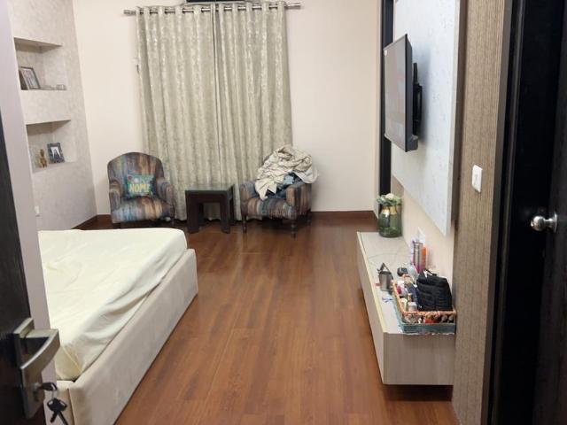 3 BHK Independent Builder Floor in Sector 43 for resale Gurgaon. The reference number is 20465618