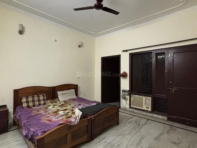 3 BHK Independent Builder Floor in Sector 40 for rent Gurgaon. The reference number is 21326864