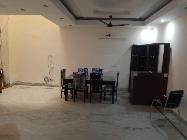 3 BHK Independent Builder Floor in Sector 40 for rent Noida. The reference number is 21126131