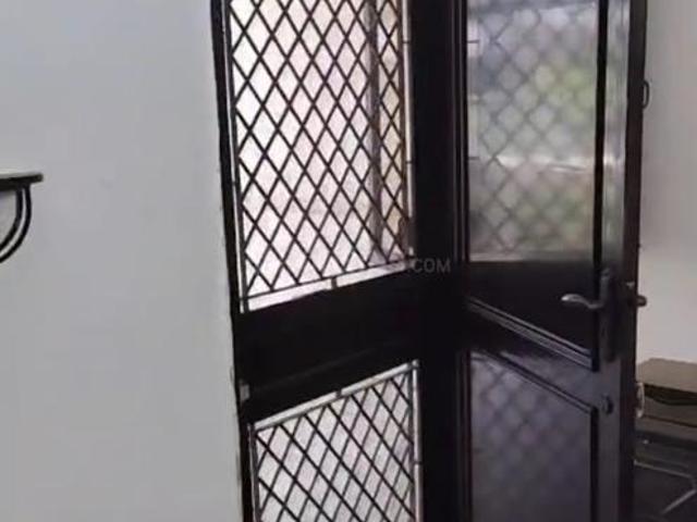 3 BHK Independent Builder Floor in Sector 41 for rent Noida. The reference number is 20574747